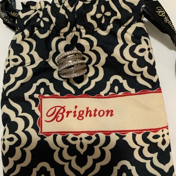 Brighton ring - Picture 3 of 3